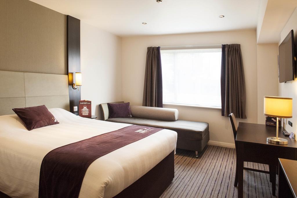 Premier Inn Dunfermline Luaran gambar